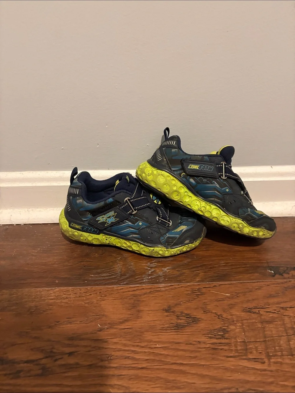 Skechers Boys Navy and Neon Yellow Light-Up Sneakers